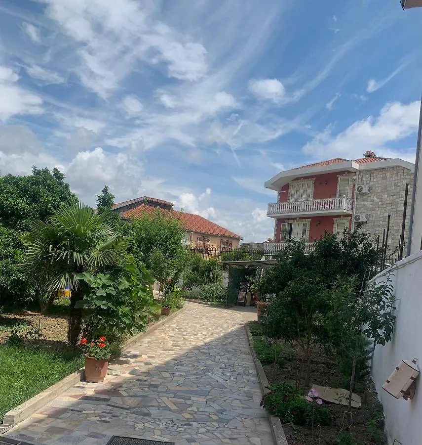 Fadil Sykaj Villa Shkodër Feriehus